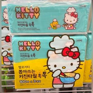 Hello Kitty Paper Towel